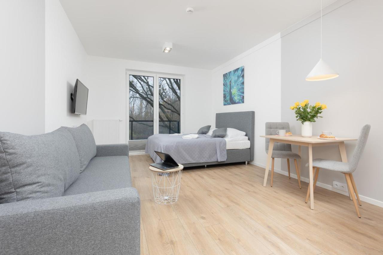 Metro Bielany Apartments With Parking By Noclegi Renters 华沙 外观 照片