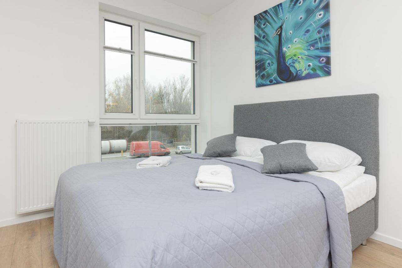 Metro Bielany Apartments With Parking By Noclegi Renters 华沙 外观 照片