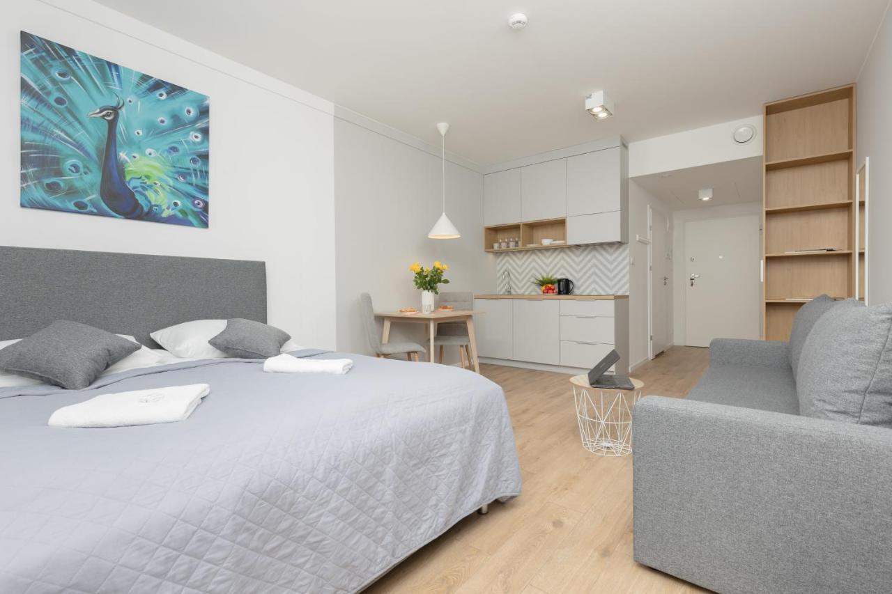 Metro Bielany Apartments With Parking By Noclegi Renters 华沙 外观 照片